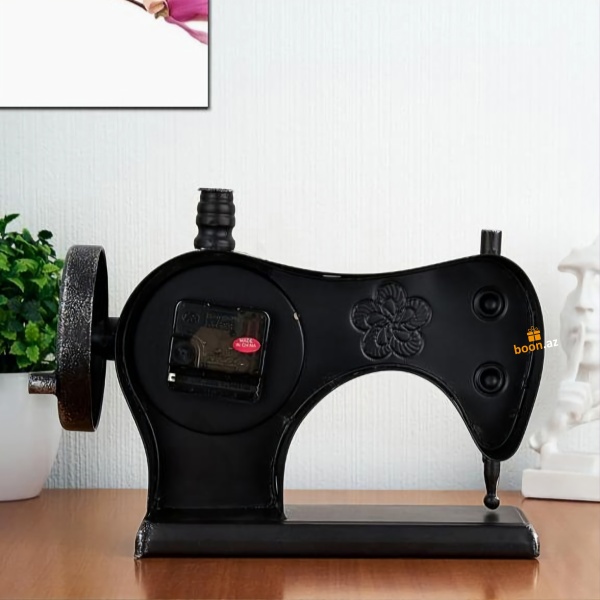 Настольные интерьерные часы "Швейная машина"